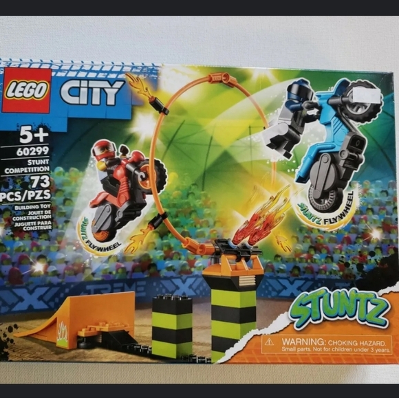 LEGO City STUNTZ Stunt Competition 60299 - Picture 1 of 3